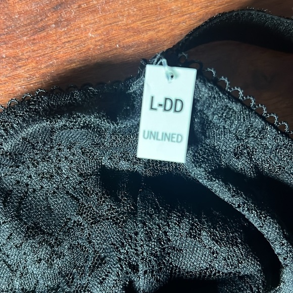 VS Pink black lace wink unlined scoop bralette Large DD lacey stretchy - Picture 8 of 11